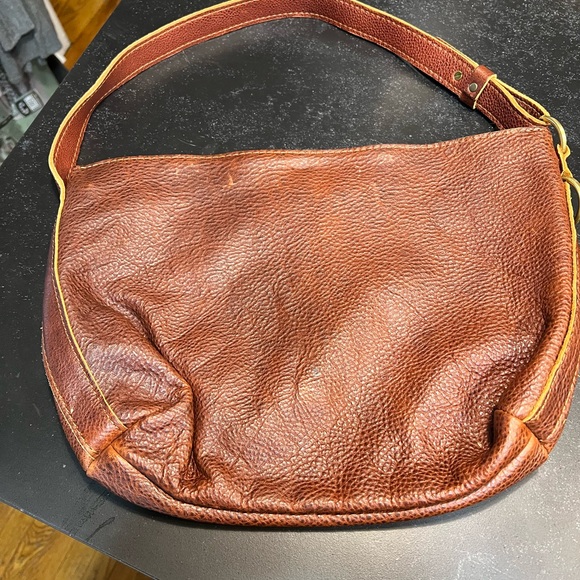 Portland Leather Rich Brown Shoulder Bag - Picture 4 of 7